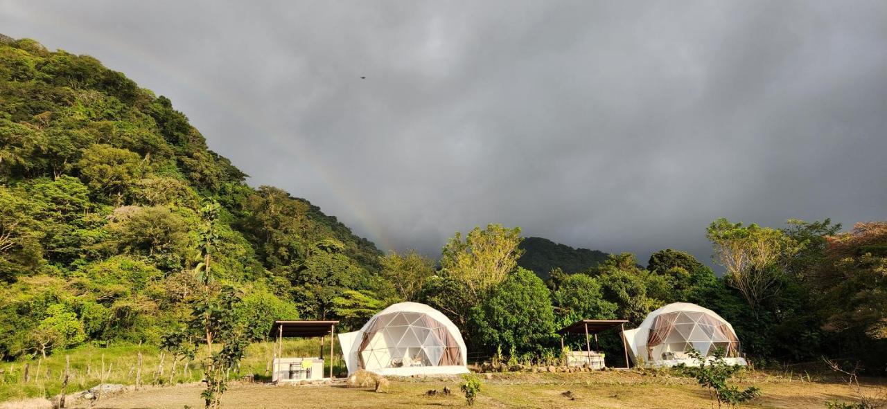 Glamping Monteverde 외부 사진
