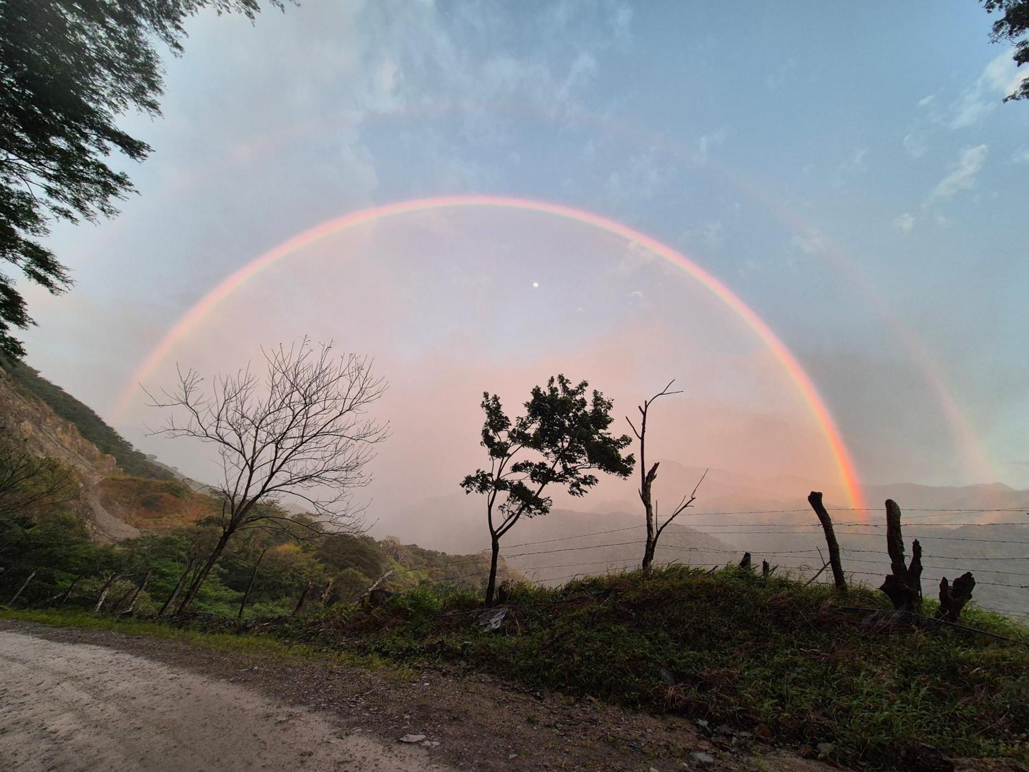 Glamping Monteverde 외부 사진