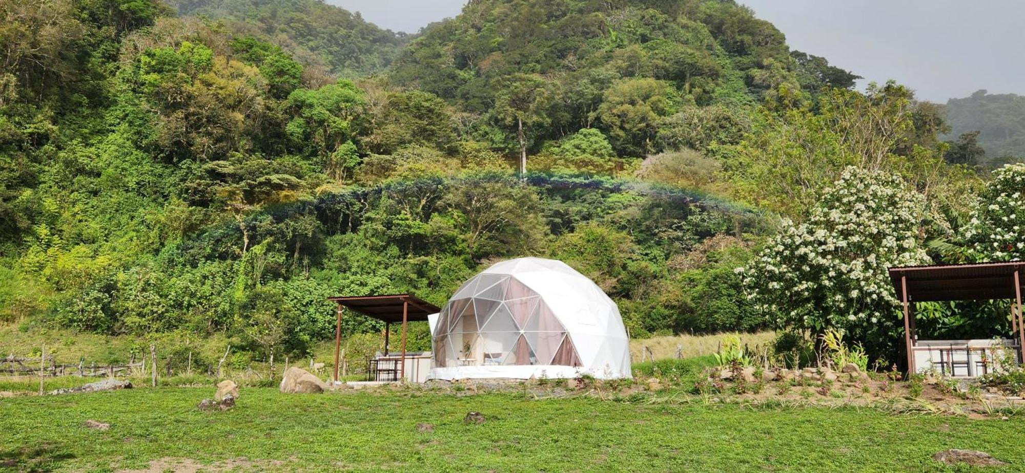 Glamping Monteverde 외부 사진